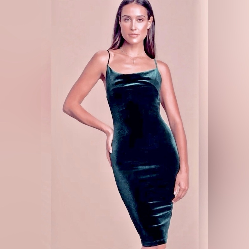 Lulu’s Jazzy Belle Emerald Green Velvet Strappy Cowl Neck Bodycon Dress
